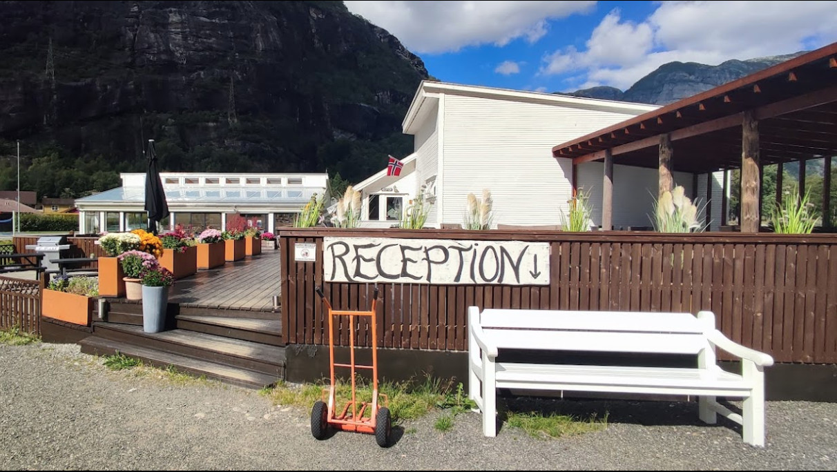 Olav’s Pub & Bistro