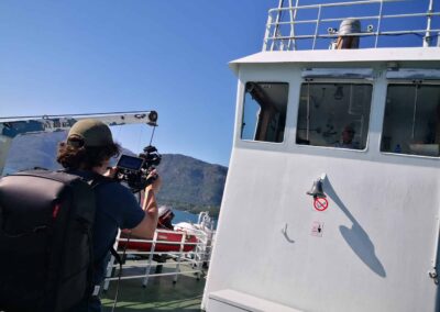Portal Norge filmer ombord på Høgsfjord-fergen i Lysefjorden