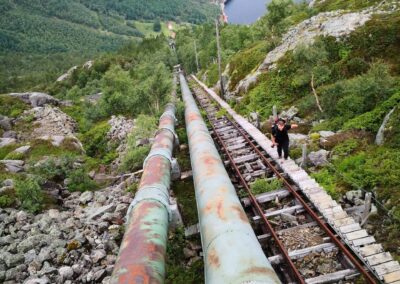 Portal Norge filmer Flørli-trappen ovenfor Lysefjorden